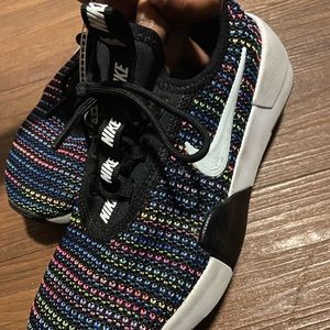 Nike girls running shoes